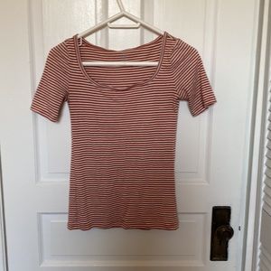 Gap T Shirt